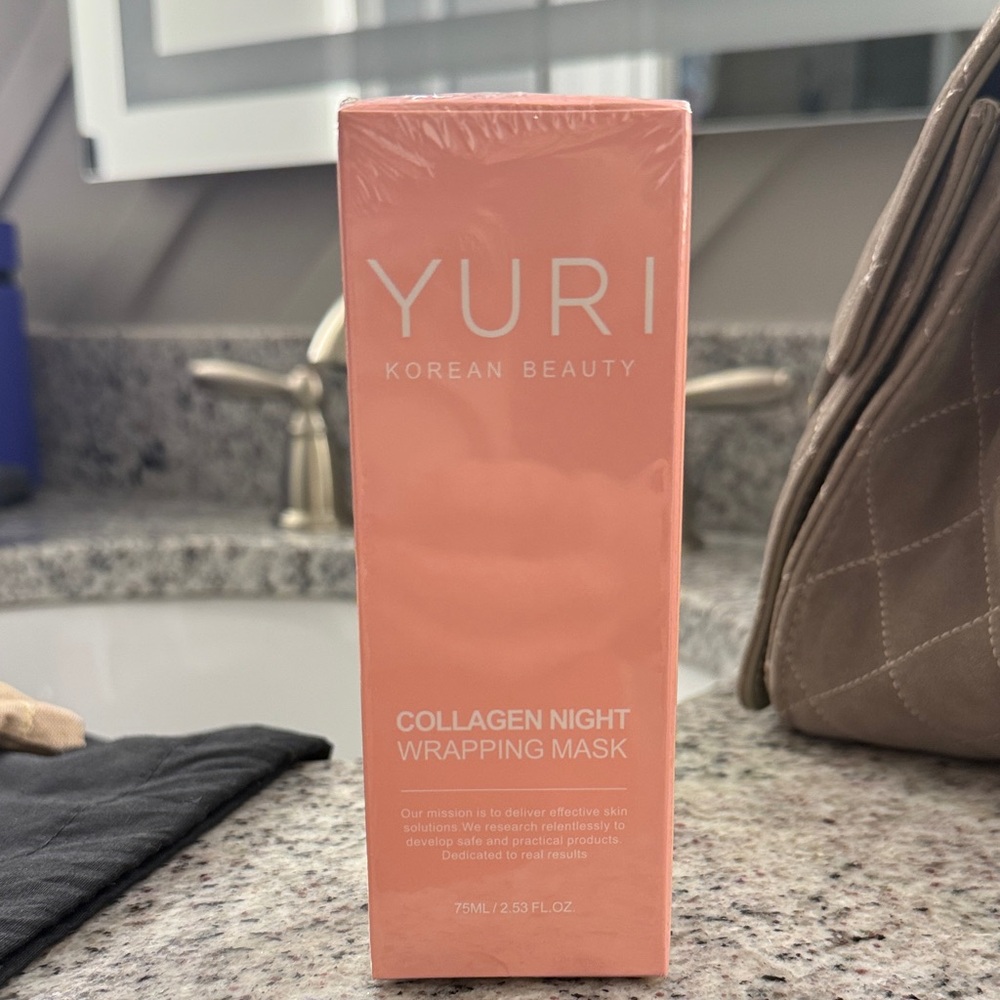 YURI Korean BeautyCollagen Night Wrapping Mask